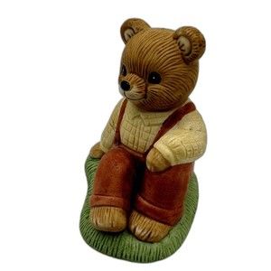 Vintage Homco #1462 Teddy Bear Sitting‎ on Grass 3" Porcelain Figurine